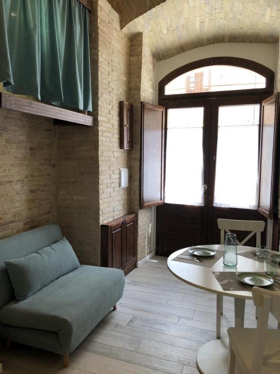 Le Volte Nel Borgo Apartment Termoli Exterior foto